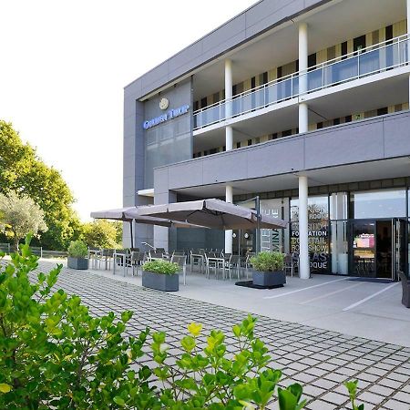 Golden Tulip Pornic Suites- Appart Hotel Екстер'єр фото