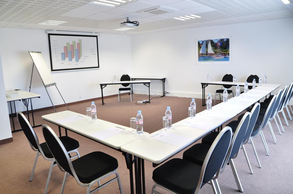 Golden Tulip Pornic Suites- Appart Hotel Екстер'єр фото