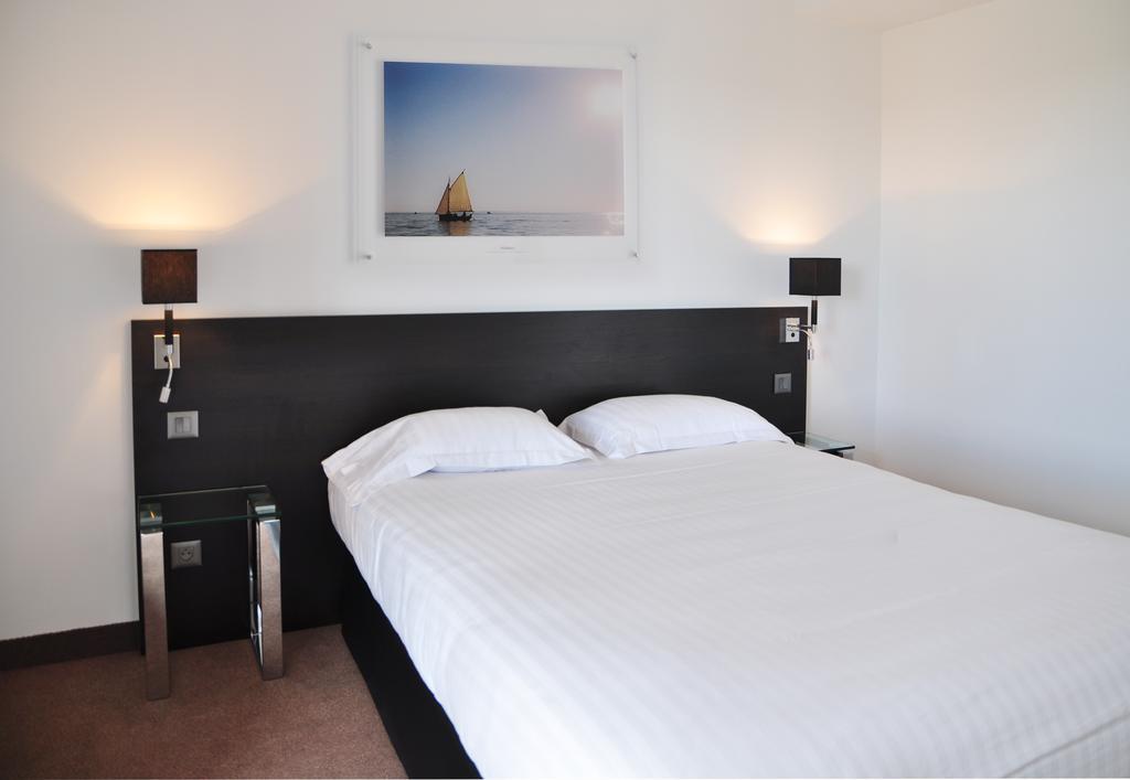 Golden Tulip Pornic Suites- Appart Hotel Екстер'єр фото