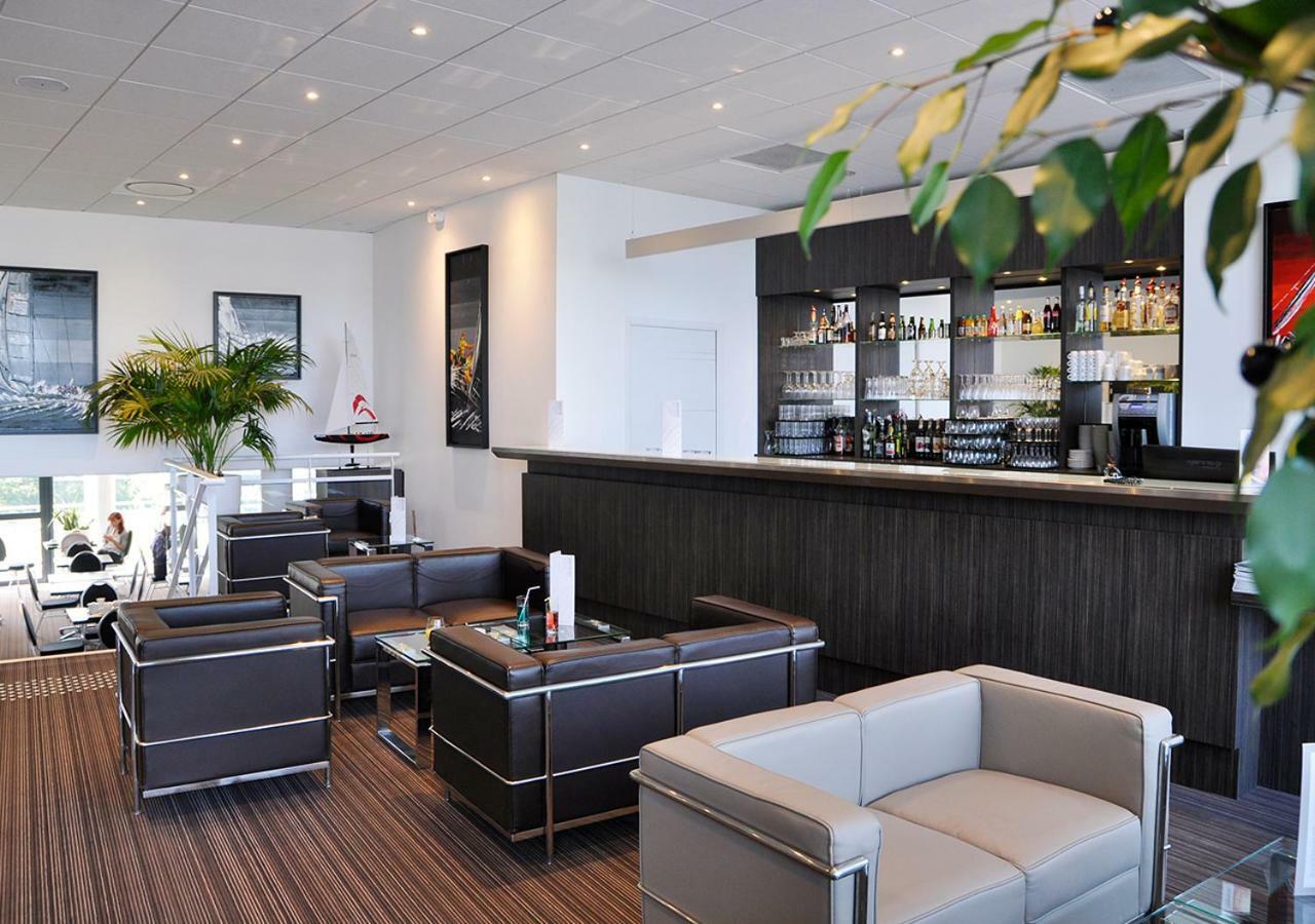 Golden Tulip Pornic Suites- Appart Hotel Екстер'єр фото