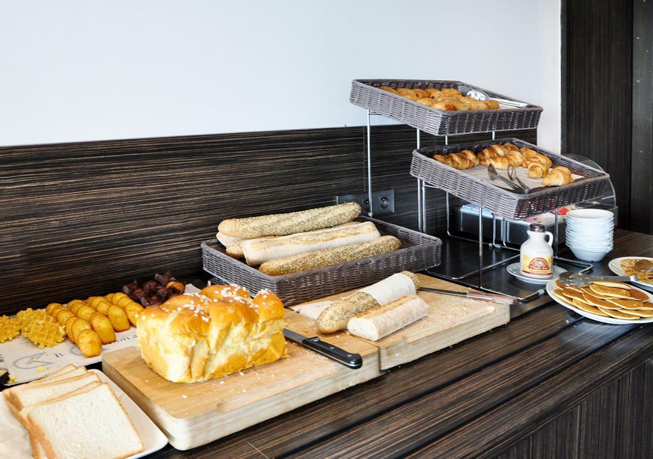 Golden Tulip Pornic Suites- Appart Hotel Екстер'єр фото