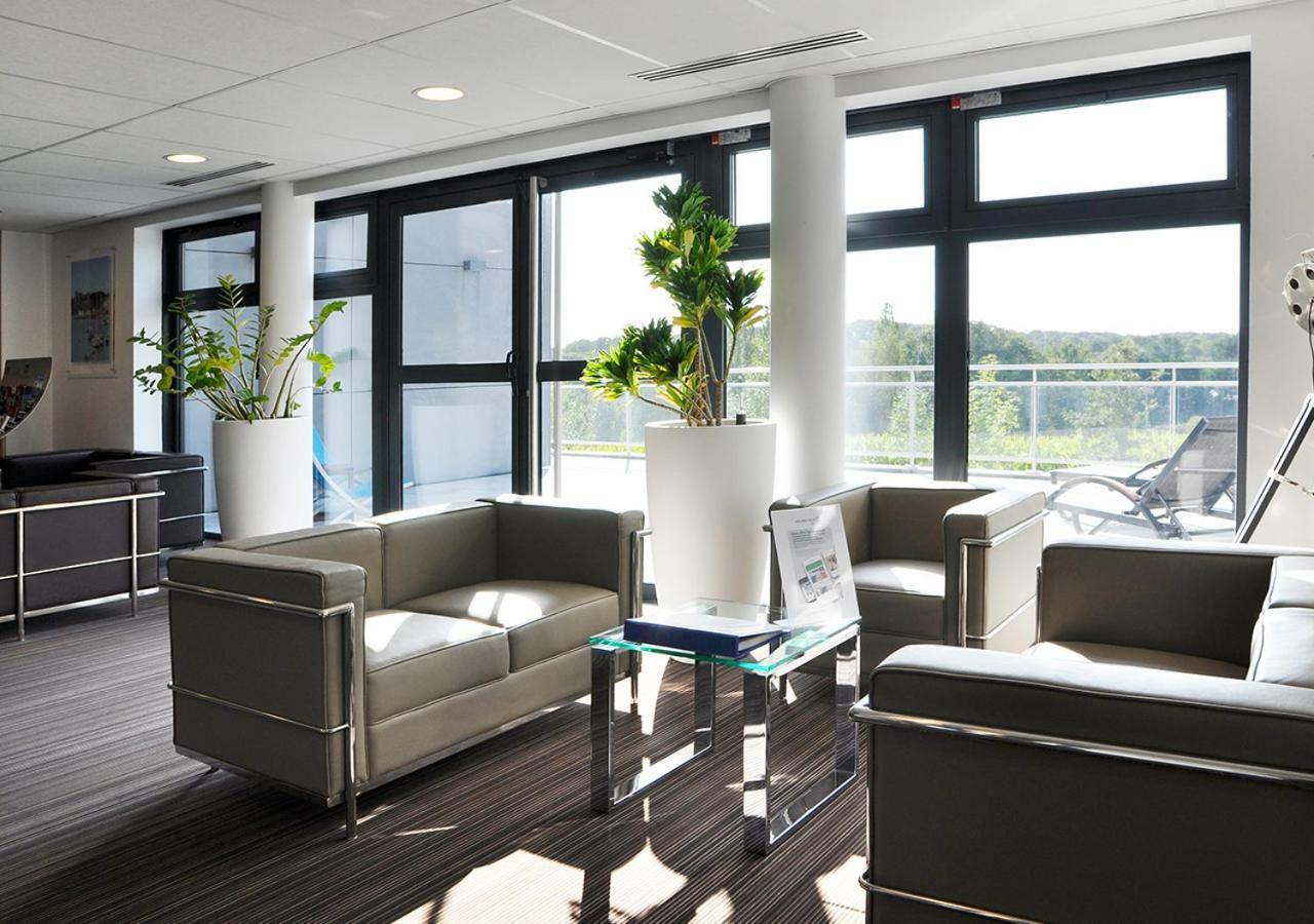 Golden Tulip Pornic Suites- Appart Hotel Екстер'єр фото