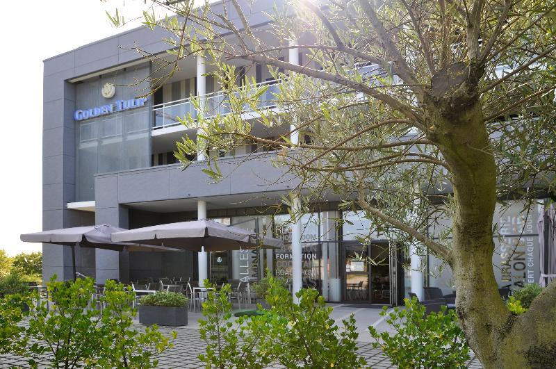 Golden Tulip Pornic Suites- Appart Hotel Екстер'єр фото
