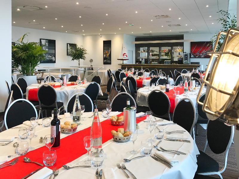 Golden Tulip Pornic Suites- Appart Hotel Екстер'єр фото